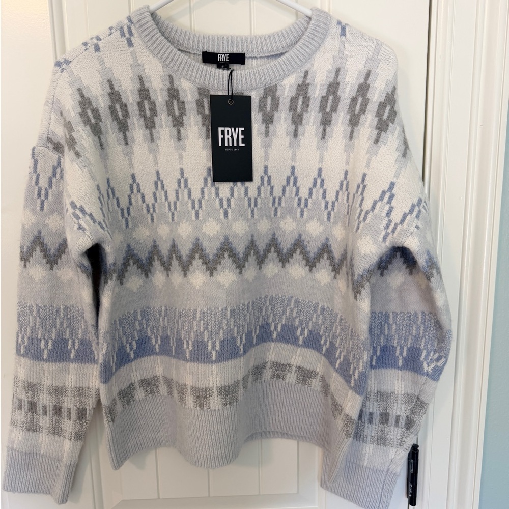 Frye Women's Gray and Blue Patterned Sweater.